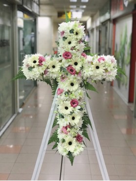 FLORAL STAND-CONDOLENCE